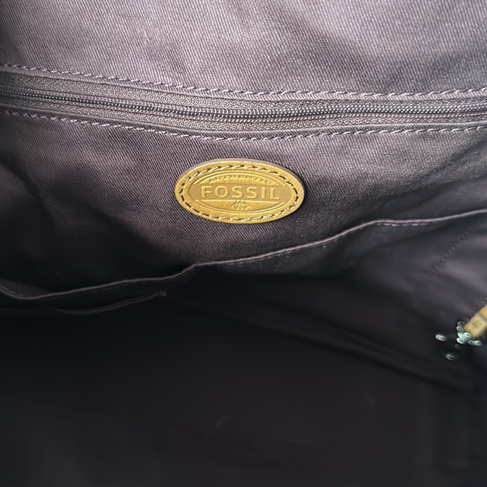 Fossil Sydney Shoulder Bag - Picture 6 of 11